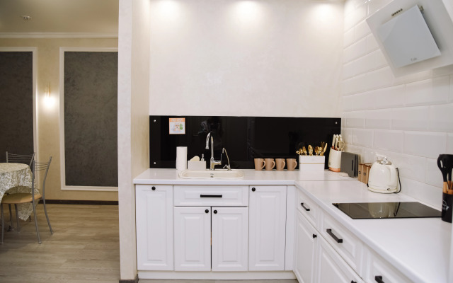 Na Demonstratsii #2 Apartments