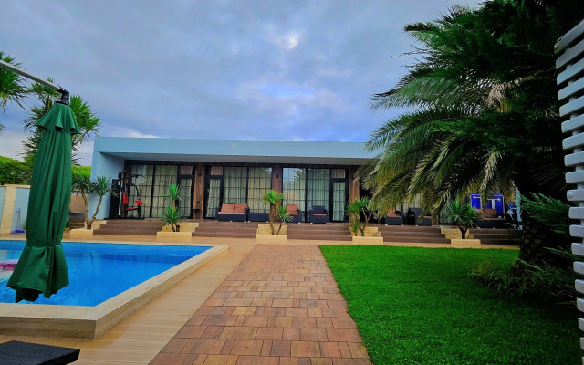 Dachis Villa