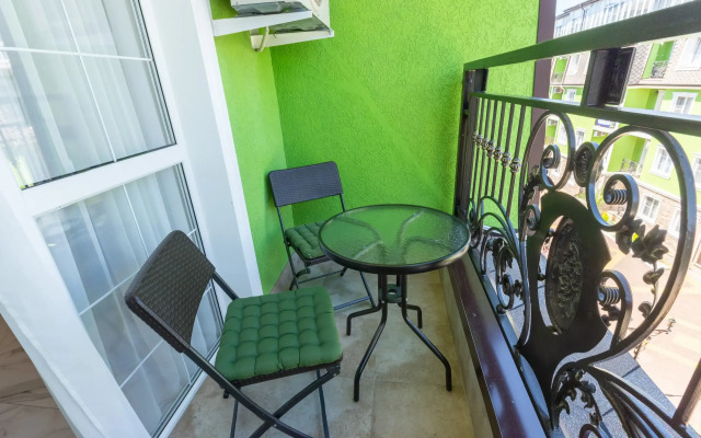 Red Apartments Art Layt Siti Apartament Elli Apartments