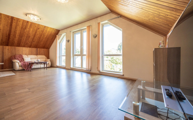 Chastnyij dom LovelyHome39 u morya v Baltijske Private house