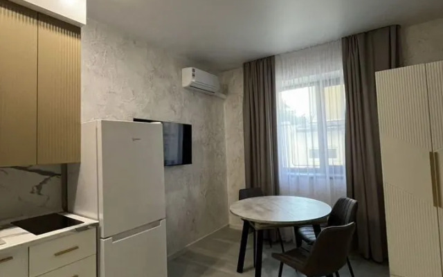 Апартаменты на Светлой 18 (104)