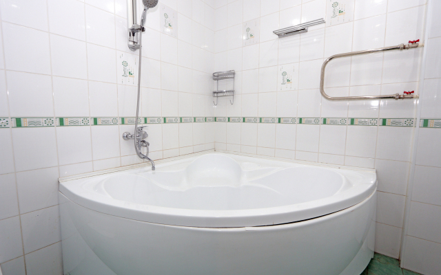 V Shelekhove 6 Flat