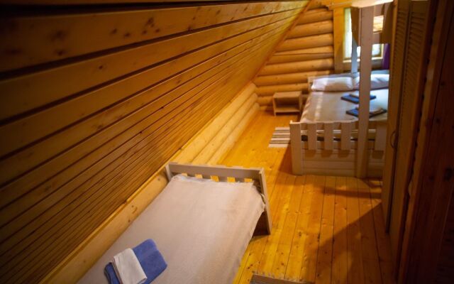 Rus Private House