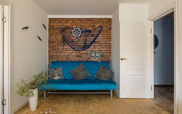 Puteshestvie V Leto Flat
