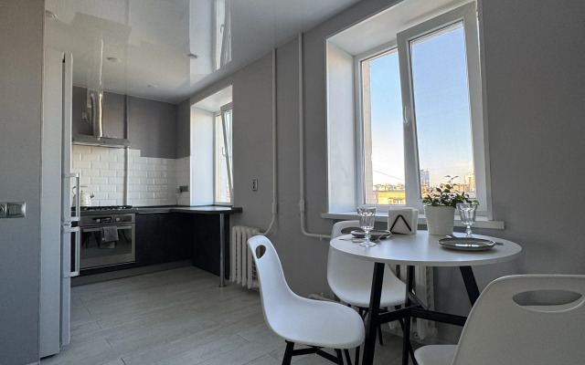 Ryadom s vokzalom Tkacheva 3 Flat