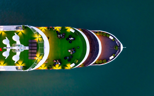 Venus Cruises Halong Bay by Venus Group Hotel – Meal – Ha Long