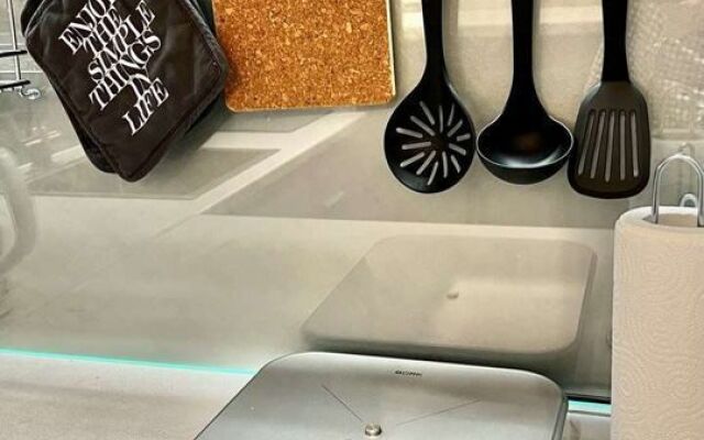 Квартира Студия на Набережнoй Большoй Невки