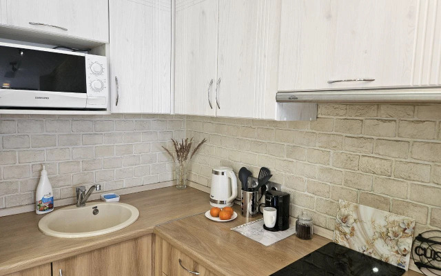 White Lodging Flat