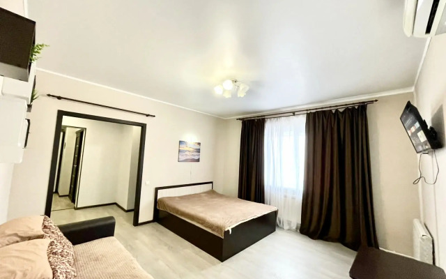 Na Ulitse Kulikova 67V Apartments