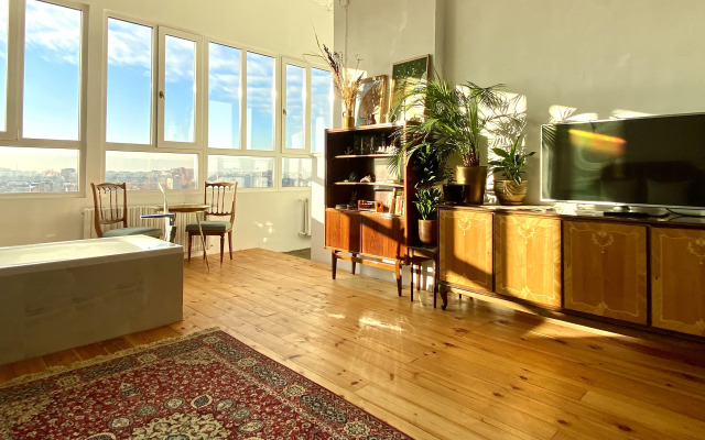 Апартаменты ApartMari Уникальный Люкс с видом на город