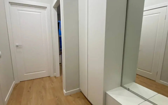 Krasivaya Yevro-2 u Vyezda Na M-2 Flat