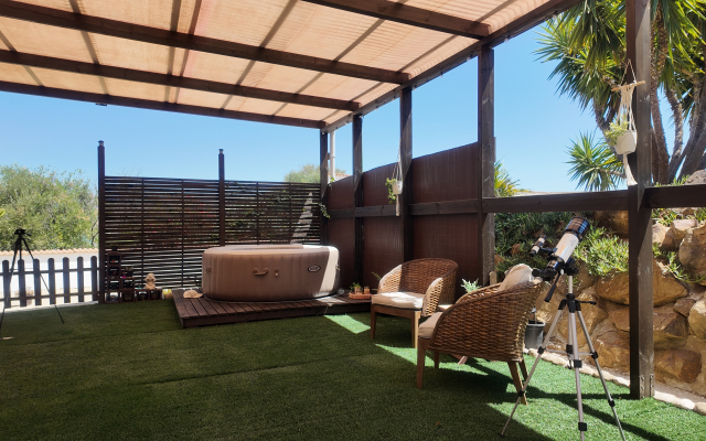 Гостевой дом с джакузи и собственным двориком