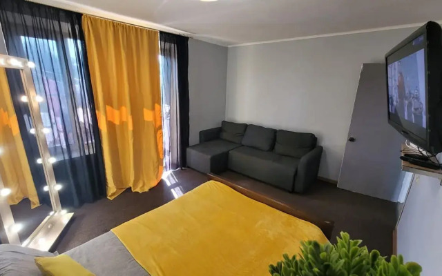 Na Marshala Chuykova Flat