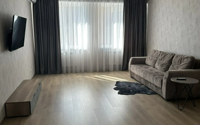 Na Admiralskogo 1A Flat
