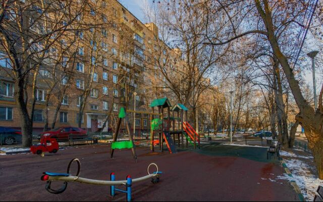 V Novogireevo Flat