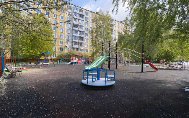 V Yasenevo Flat