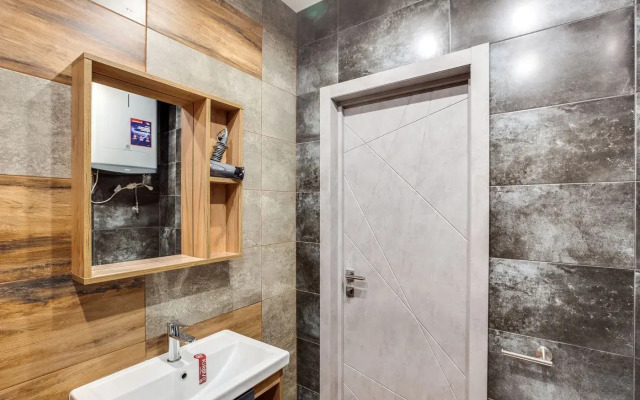 Na Ul Aviatorov 1 Flat