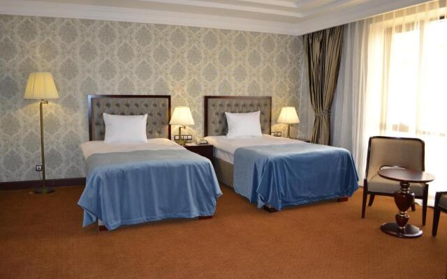 Sultan Plaza Hotel