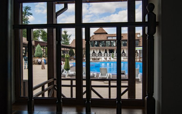 Eko Park Hotel