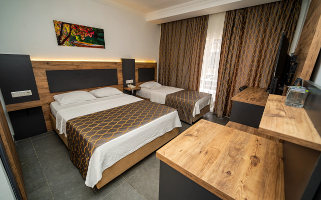 Club Efes Hotel