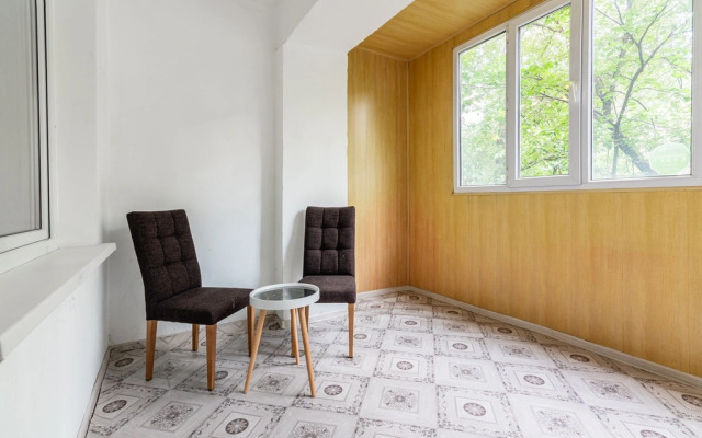 3-K v Tsentre Almaty Flat