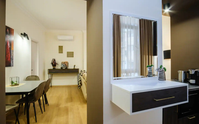 BB Residence Sololaki