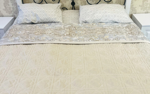 Komfortnaya Kvartira V Tsentre Sukhuma Apartments