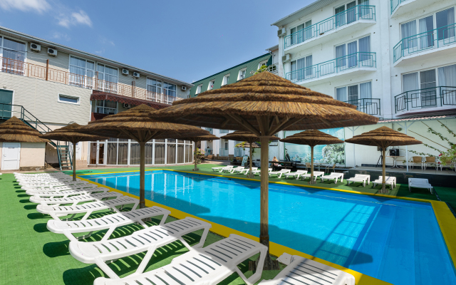 Salyut Resort Hotel