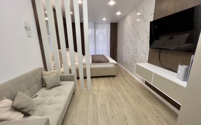 Апартаменты с большим бассейном