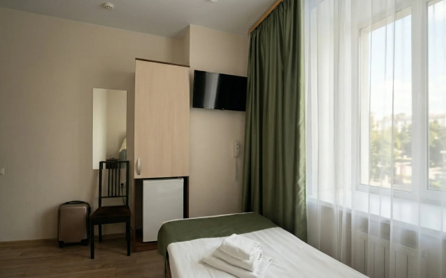 Отель Глобус