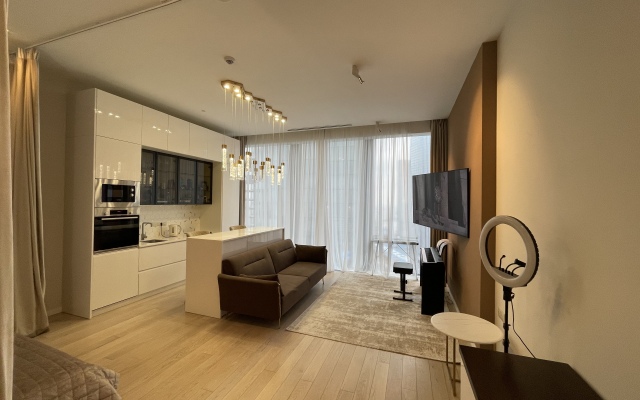Neva Towers V Moskva-City Apartments