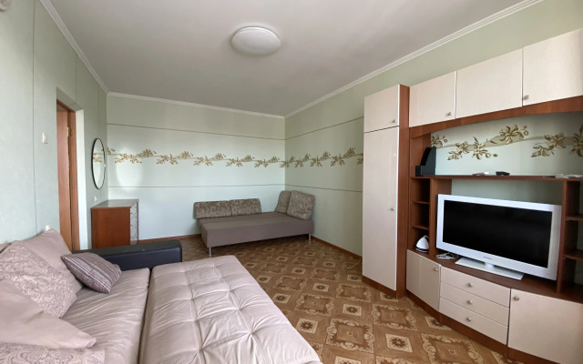 Uyutnaya Kvartira V Luchshem Rayone Goroda Flat