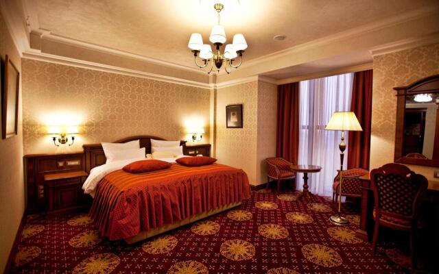 Multi Grand Pharaon Hotel