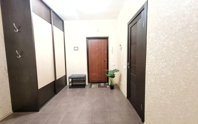 Apartments near the shopping center Ostrov