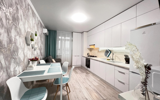 V Prekrasnom Novom Zhk Levoberezhye Flat
