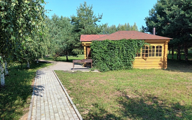 Chesnava Park-Hotel