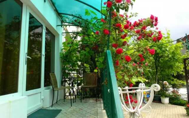 Semeyny Guest House
