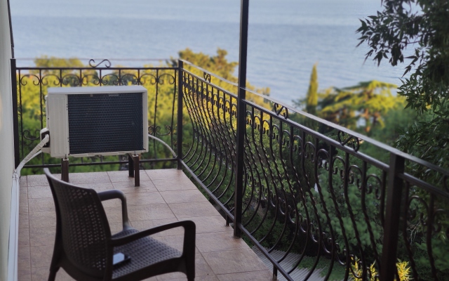 Yantarny Guest House