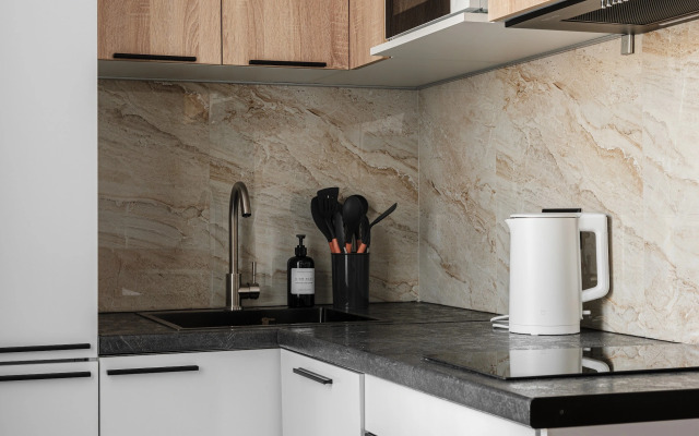 Трехкомнатная Квартира в Центре с Новым Ремонтом