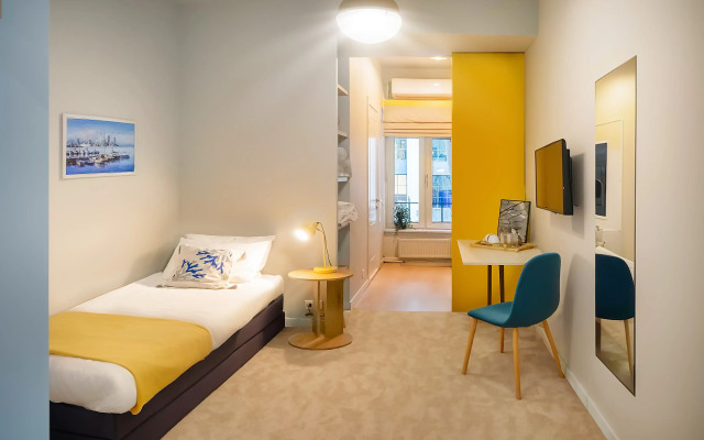 HB Freeze Inn Mini hotel