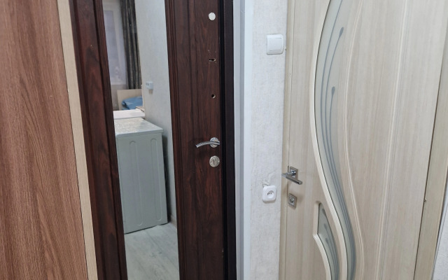 Ekonom Klassa Apartments