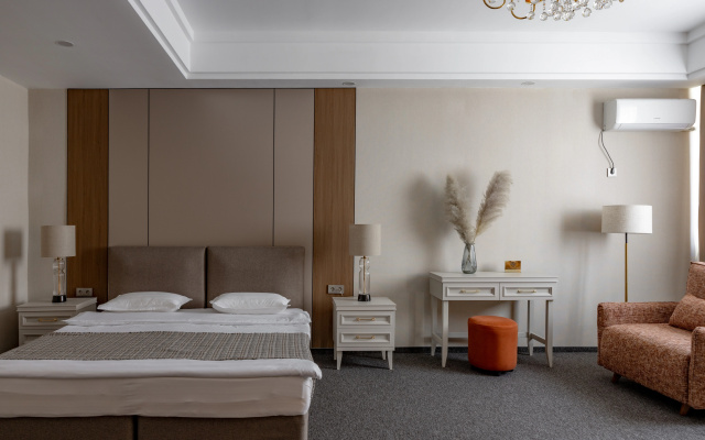 Отель Mountain View Residence Almaty