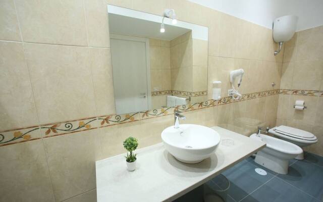 Mascalzone Latino Luxury Rooms Mini-Hotel