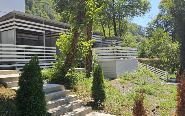 Svetlaya Studiya S Kukhney V Apart-Komplekse S Basseynom Apartments