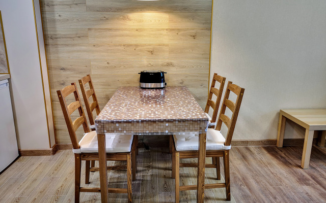 Апартаменты на Ангарской 100а