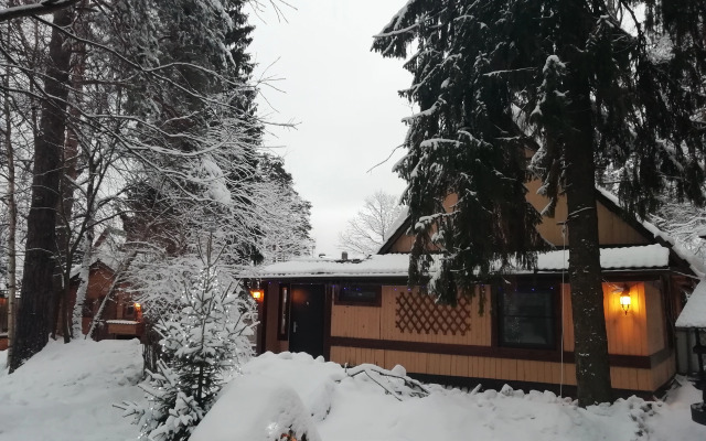 Гостевой дом Гостевой домик "Бунгало"