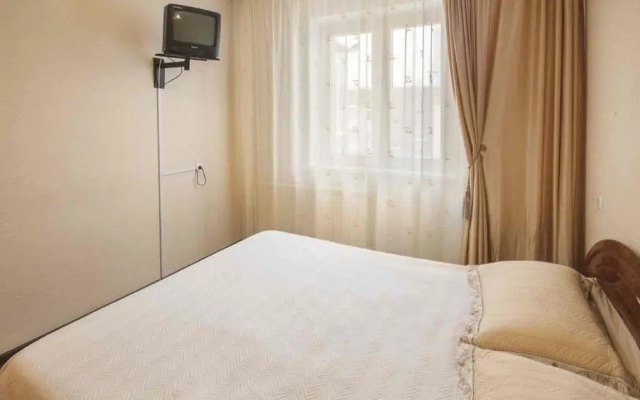 AppartDeLuxe na Ulitse 78-y Dobrovolcheskoy Brigady 21 Flat