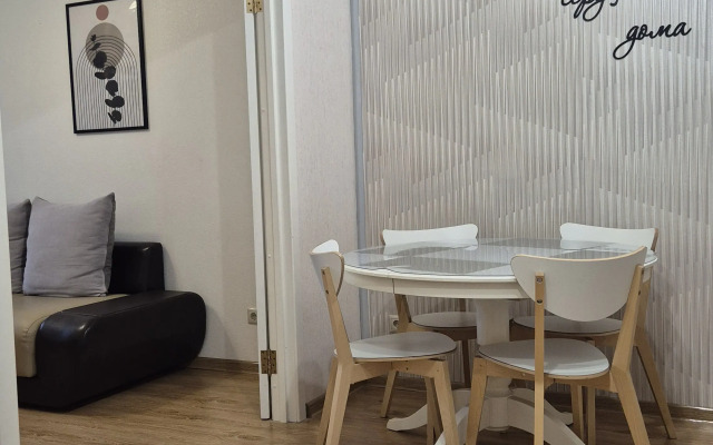 Квартира 2-Комнатная на ул. Цюрупа у Парка Ривьера