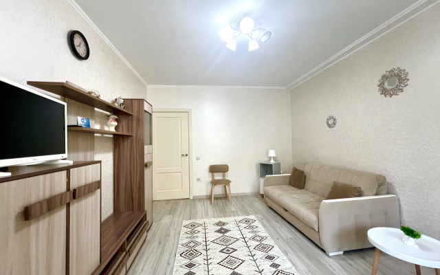 Dvuhkomnatnaya po ulice Navaginskaya Flat