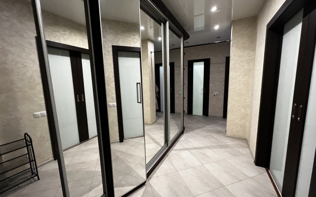 Kvartira Alexhome Rp Sverdlovskiy Mikhaila Marchenko 8 Apartments